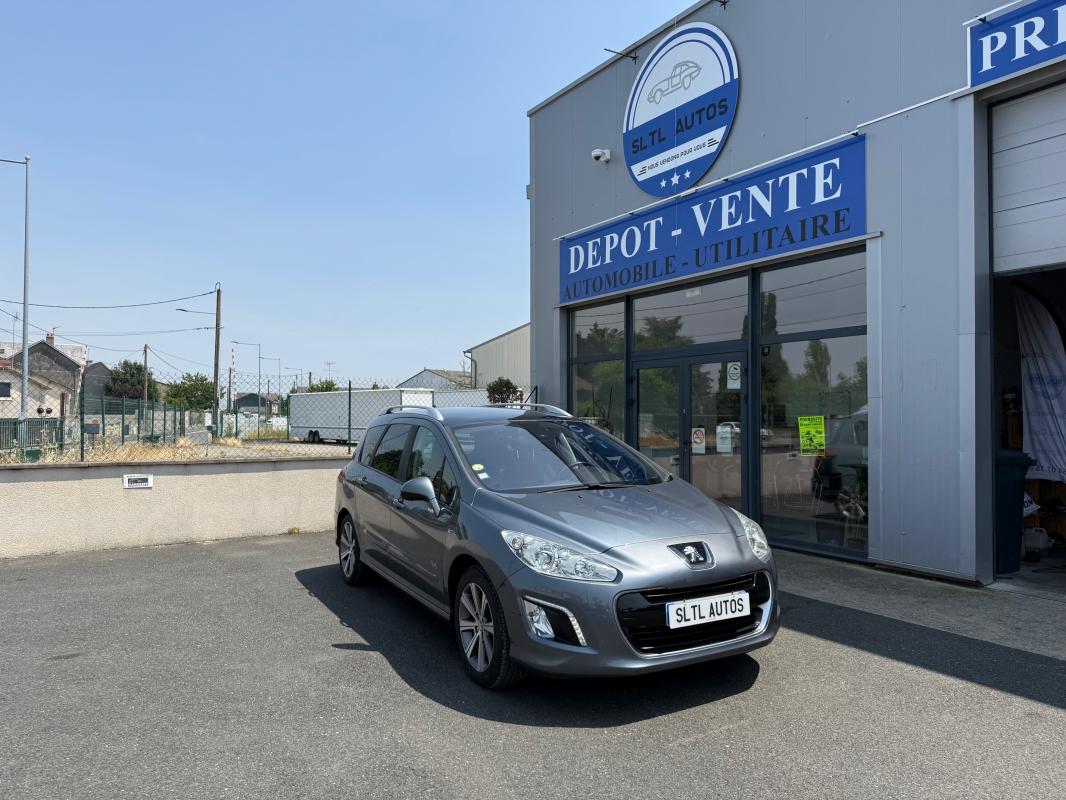 PEUGEOT 308 - SW 1.6 HDI 120 CH BVA 7 PL 5 SIEGES GARANTIE 6 MOIS / REPRISE POSSIBLE (2012)