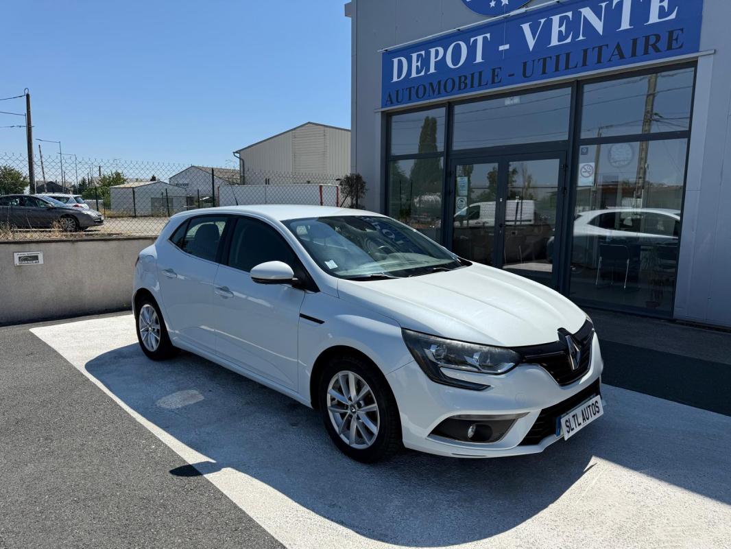RENAULT MÉGANE - 4 1.6 DCI ZEN 130 CH GARANTIE 6 MOIS / REPRISE POSSIBLE (2017)