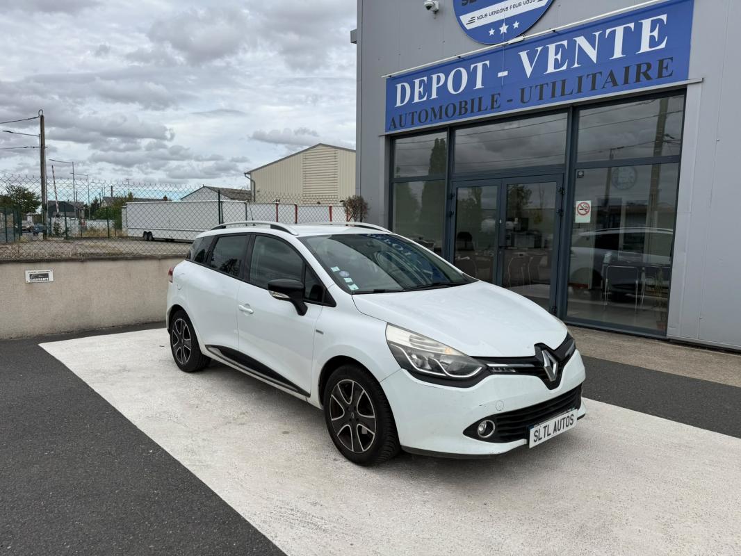 RENAULT CLIO - 4 ESTATE 0.9 TCE 90CH LIMITED GARANTIE 6 MOIS / REPRISE POSSIBLE (2015)