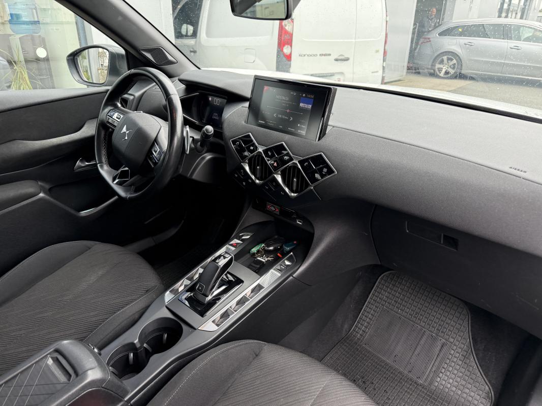 DS DS 3 Crossback - 1.5 BLUE HDI 130 CH SO CHIC EAT8 GARANTIE / REPRISE POSSIBLE