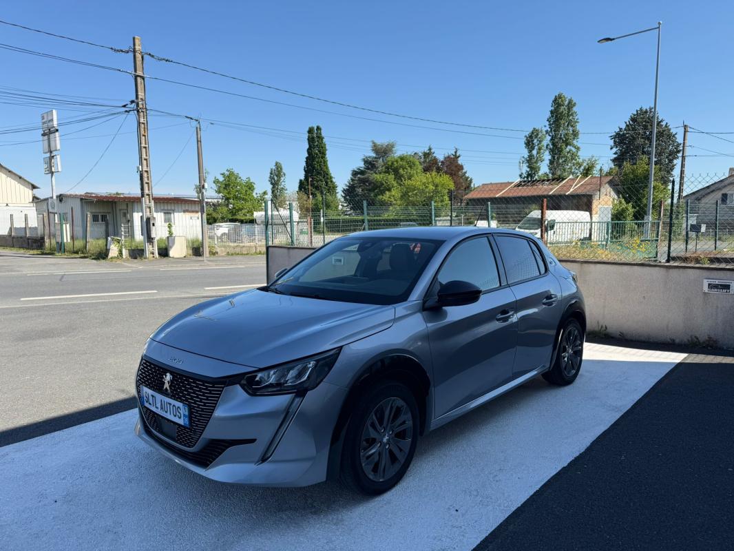 Peugeot E-208 - 136 CH ALLURE ELECTRIQUE GARANTIE 6 MOIS / REPRISE POSSIBLE