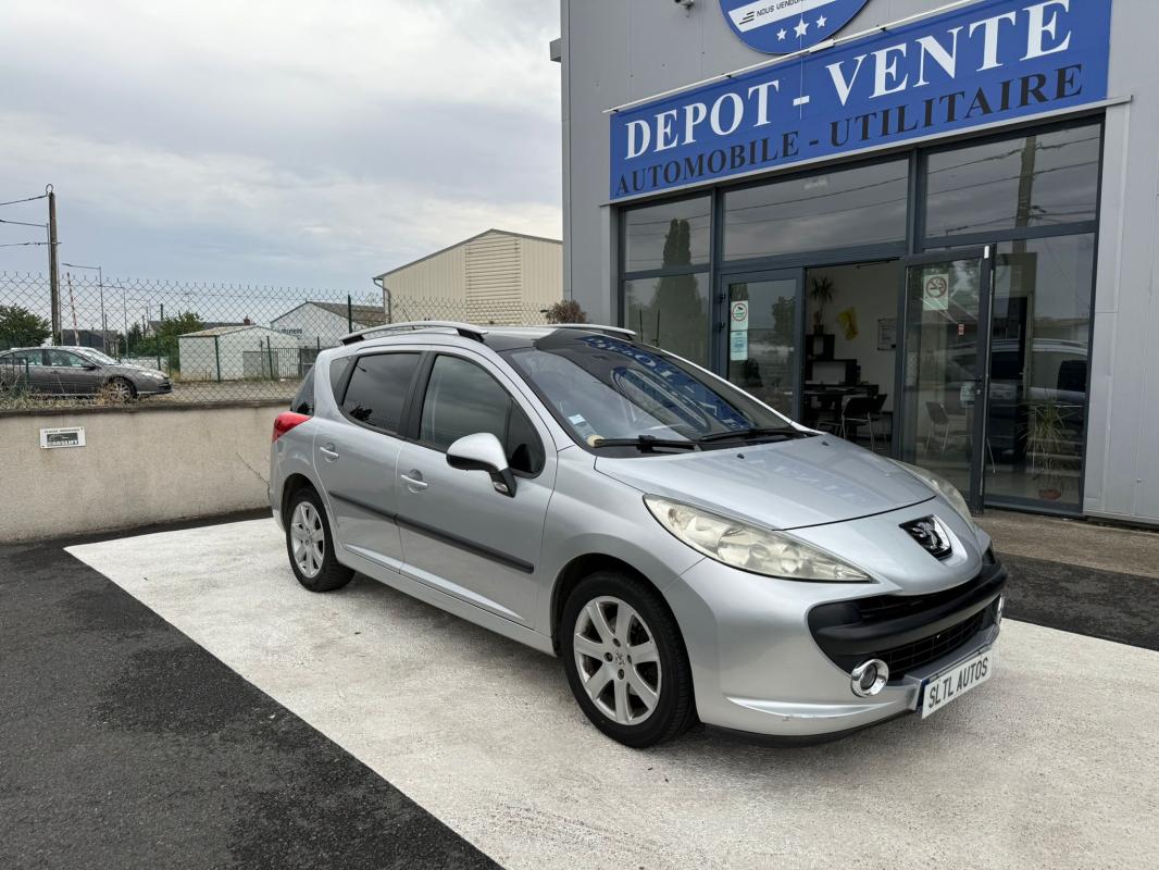 Peugeot 207 SW 1.6 HDI 90CH GARANTIE 12 MOIS / REPRISE POSSIBLE