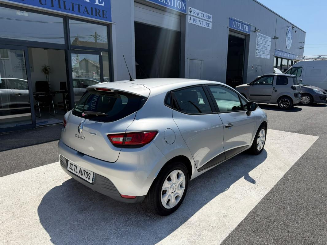 Renault Clio - 4 1.2 i 75CH GARANTIE 6 MOIS / REPRISE POSSIBLE