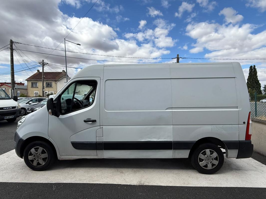 Renault Master - 2.3 DCI CONFORT 145 CH TVA RECUPERABLE GARANTIE 6 MOIS / REPRISE POSSIBLE