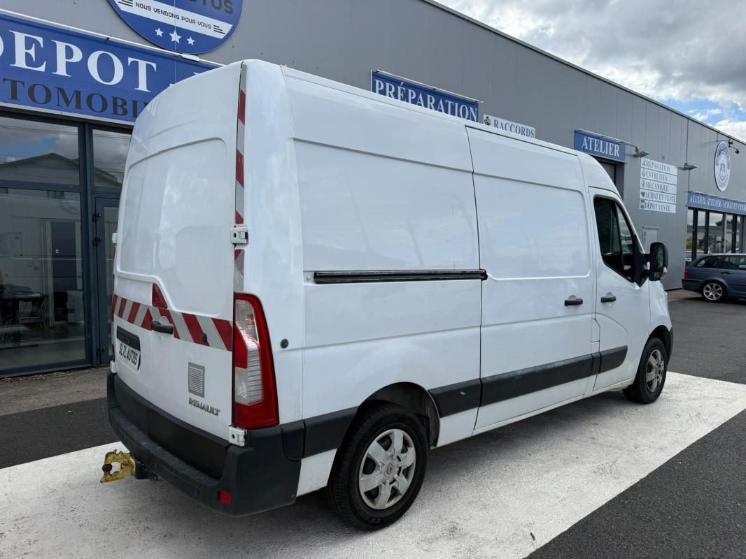 Renault Master - 2.3 DCI CONFORT 145 CH TVA RECUPERABLE GARANTIE 6 MOIS / REPRISE POSSIBLE
