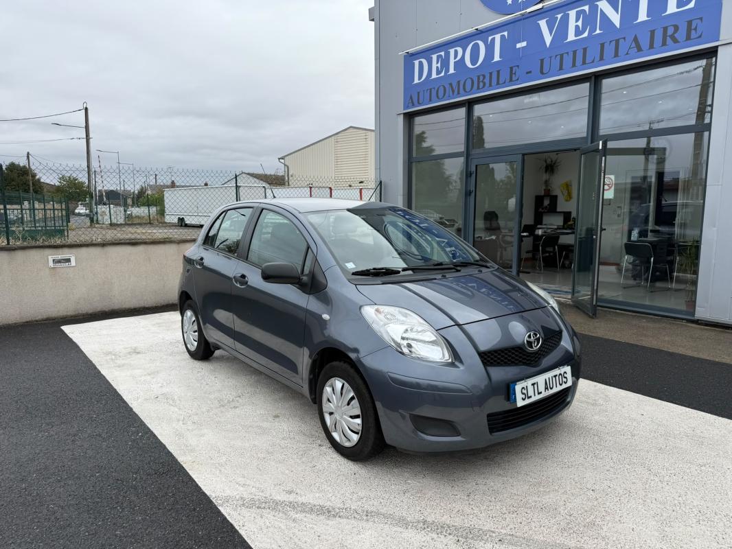 Toyota Yaris - 1.0 VVTI UP GARANTIE 6 MOIS / REPRISE POSSIBLE