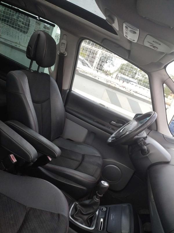 Renault Grand Espace - IV 2.0 DCI 130CV ALYUM+